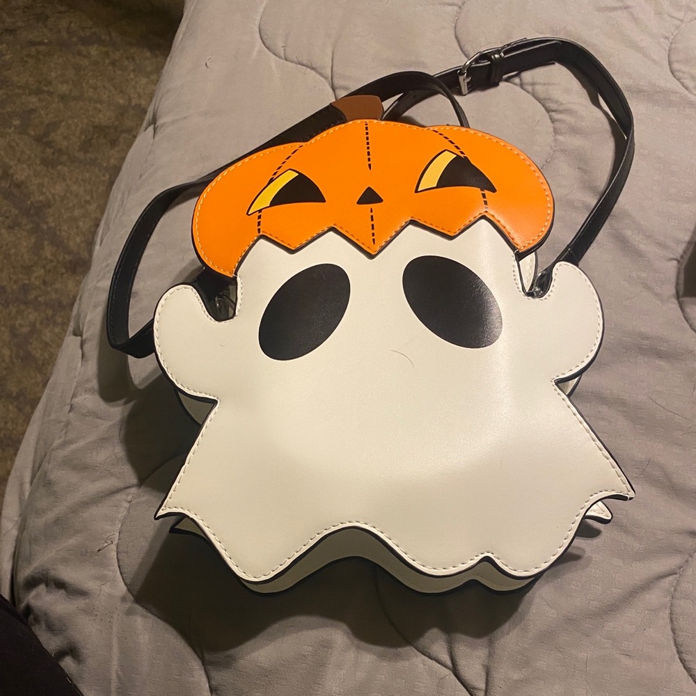 Happy Halloween Ghost Crossbody w/ earring & bracelet bundle